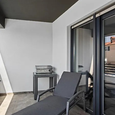 Apartman Belica 1 *